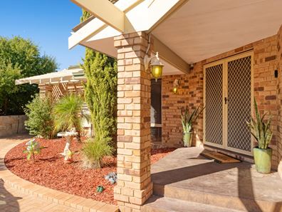5 Jomar Court, Gosnells WA 6110