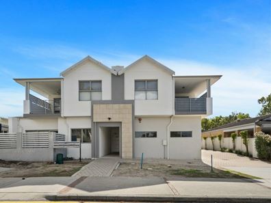 3/15 Debenham Street, Thornlie WA 6108