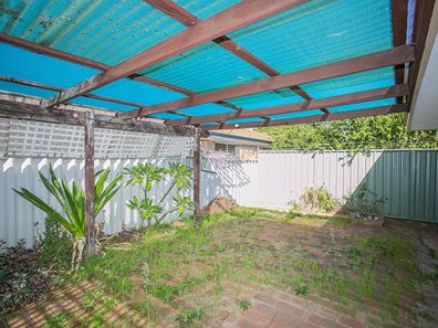 12/93 Seventh Road, Armadale WA 6112