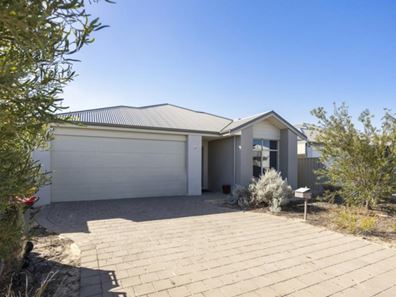 20 Waveski Street, Yanchep WA 6035