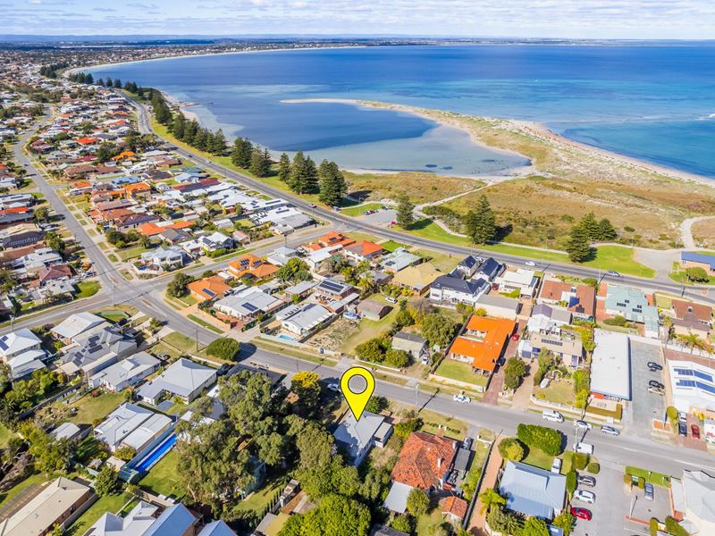 76 Penguin Road, Safety Bay WA 6169