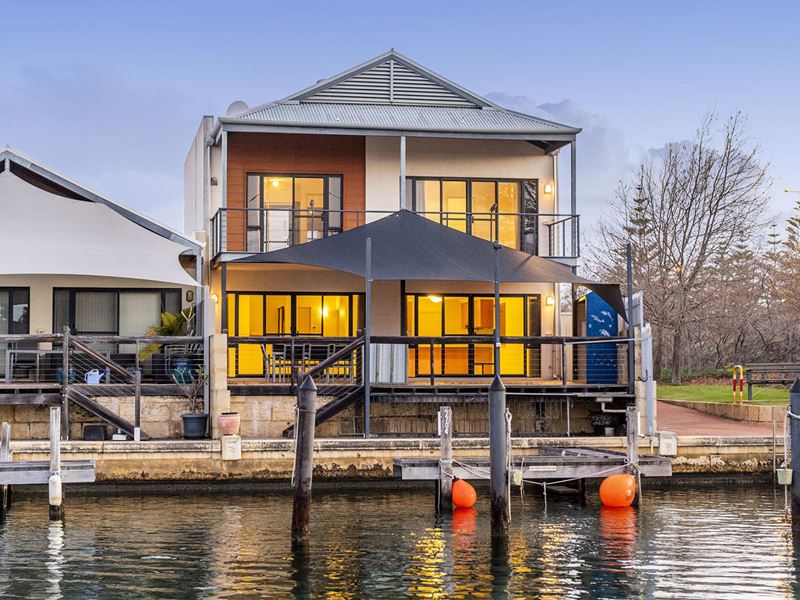 11/3 Piccolo Place, Halls Head