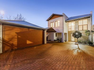 11/3 Piccolo Place, Halls Head WA 6210