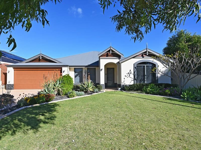 154 Golf Links Drive, Carramar WA 6031