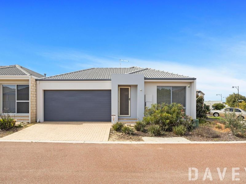 4 Roundwood Circuit, Ridgewood
