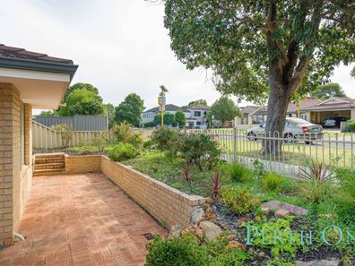 33A Queens Road, Ardross WA 6153