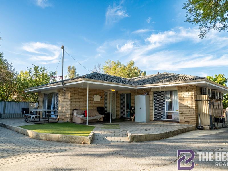 2070 Albany Highway, Maddington