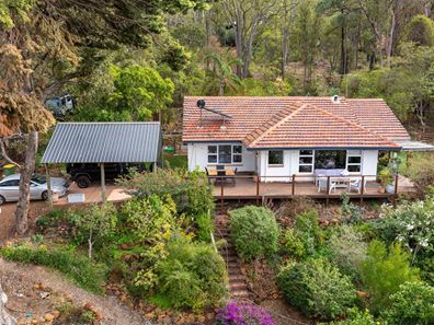 36 Norman Road, Roleystone WA 6111