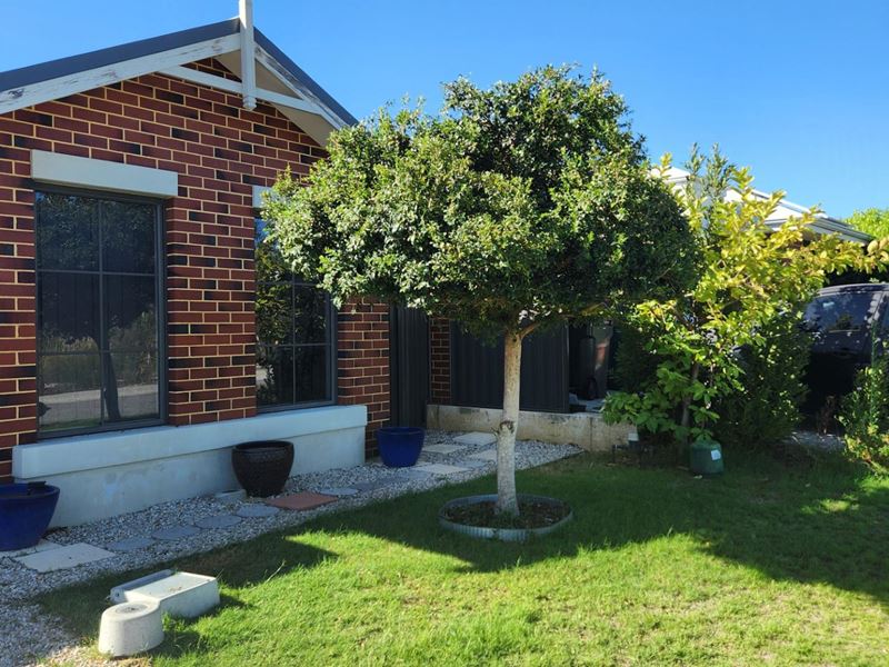 23 Durleigh Road, Aveley