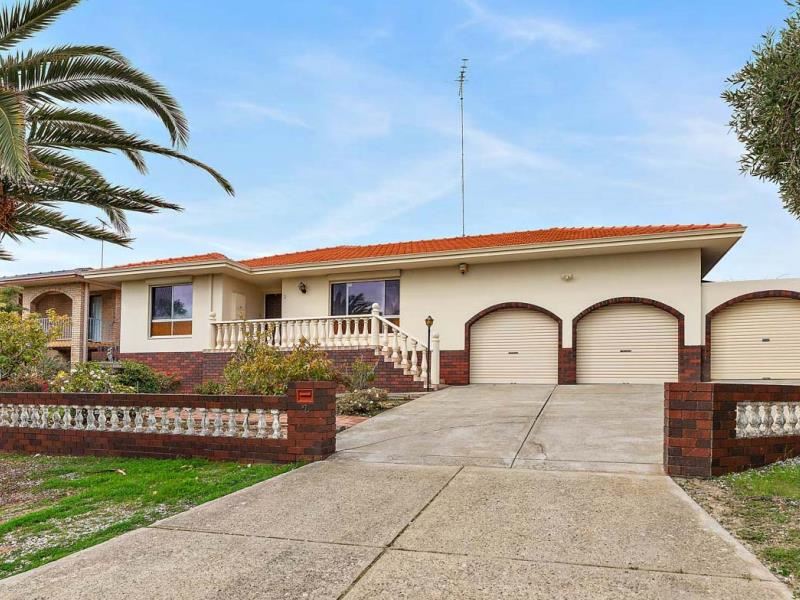 2 Steinbeck Place, Spearwood