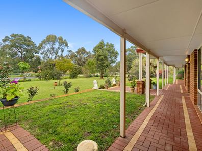 105 Fielder Road, Serpentine WA 6125