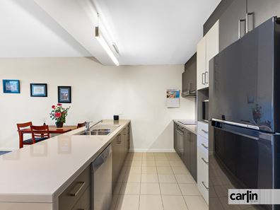 87/16 Midgegooroo Avenue, Cockburn Central WA 6164