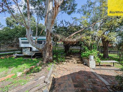 27 Gladstone Avenue, Swan View WA 6056