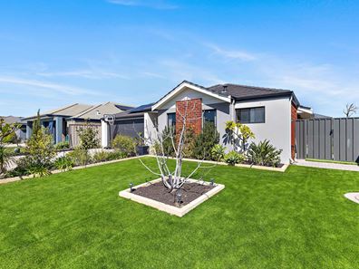 7 Wimbin Way, Byford WA 6122