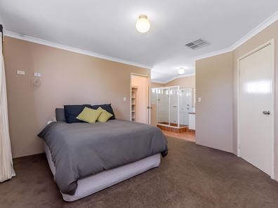 27 Burnside Terrace, Canning Vale WA 6155