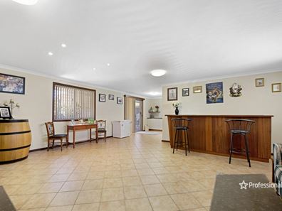 54 Blencowe Road, Rangeway WA 6530