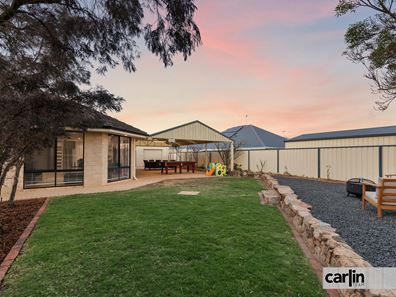 9 Dundas Court, Bertram WA 6167