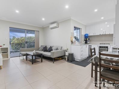 4/150 Ravenswood Drive, Nollamara WA 6061