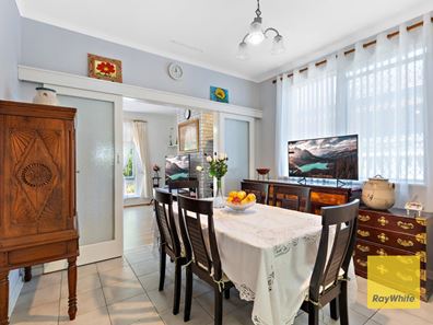 15 Pembury Road, Thornlie WA 6108