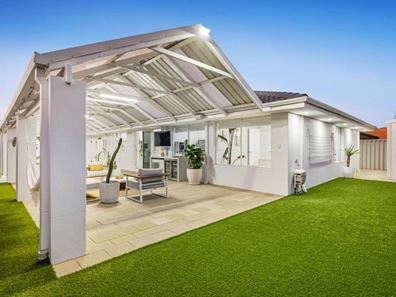 4 Yale Lane, Currambine WA 6028