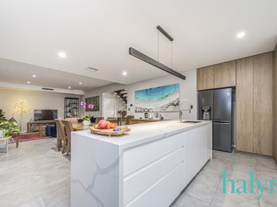 11A Roberta Street, Jolimont WA 6014
