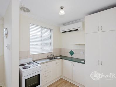 3/3 Read Street, Rockingham WA 6168