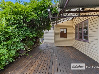 1 Telfer Crescent, Collie WA 6225