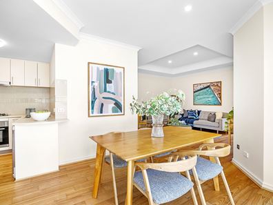 30A Lilacdale Road, Innaloo WA 6018