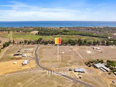 114 Acreage Boulevard, Dalyellup WA 6230