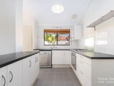 15 Cosmelia Way, Parkwood WA 6147