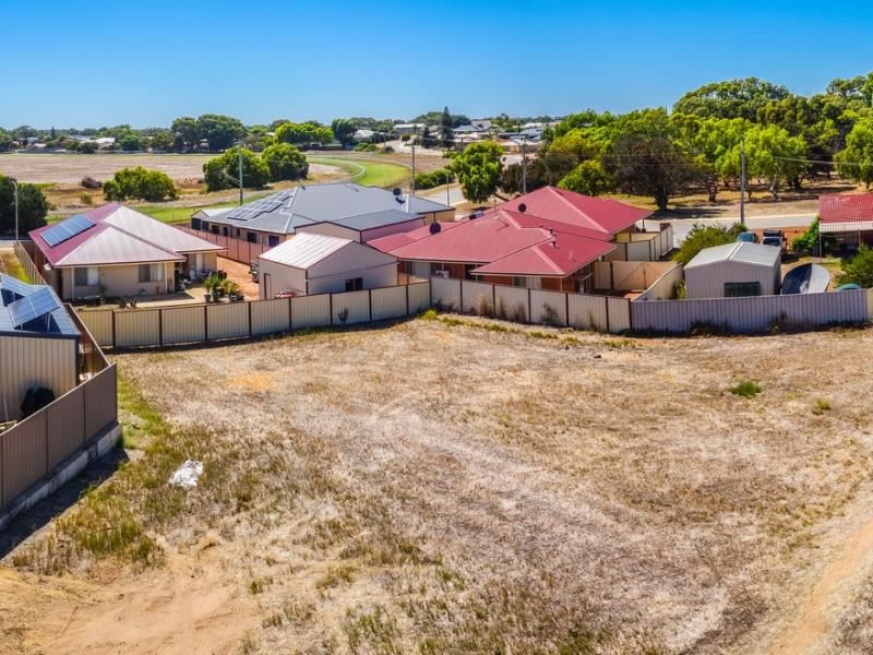 30 Premier Circle, Dongara WA 6525
