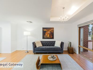 30 Dolphin way, Yangebup WA 6164