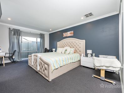 5 Lemon Way, Eglinton WA 6034