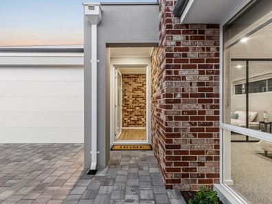 9A Jakobsons Way, Morley WA 6062