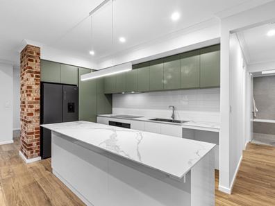 9A Jakobsons Way, Morley WA 6062