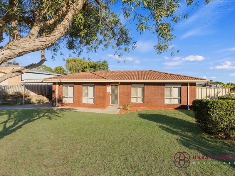 28 Parsons Avenue, Parmelia WA 6167