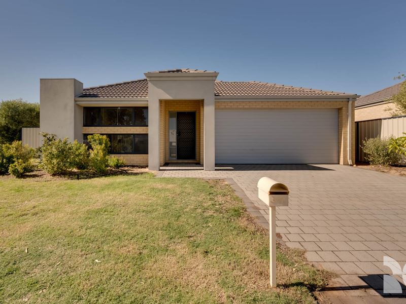 301 Pebble Beach Boulevard, Meadow Springs