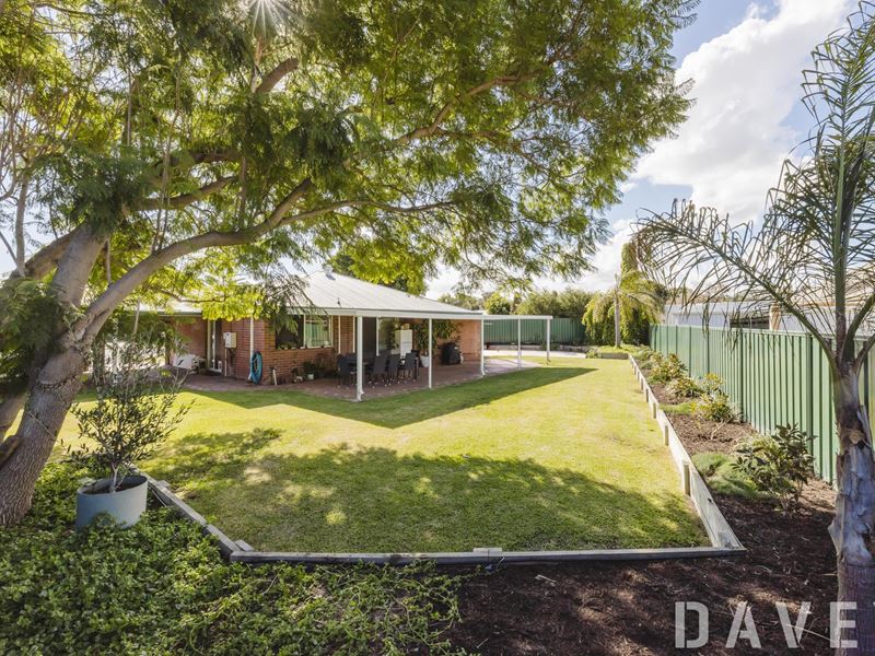 16 Dennell Court, Marangaroo