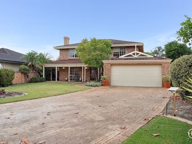 10 Sedwick Street, Attadale WA 6156