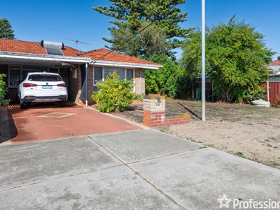11 Scott Road, Safety Bay WA 6169