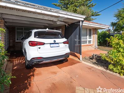 11 Scott Road, Safety Bay WA 6169