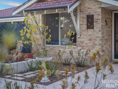 24 Naturaliste Boulevard, Iluka WA 6028
