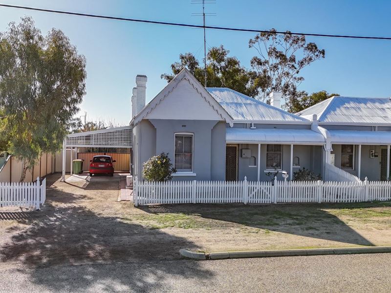27 Charles Street, Northam WA 6401