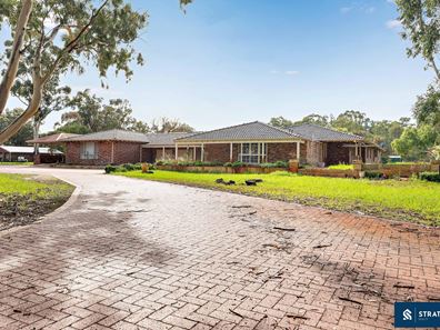 563 Ranford Road, Champion Lakes WA 6111