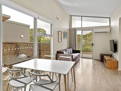 47/67 Smiths Beach Road, Yallingup WA 6282
