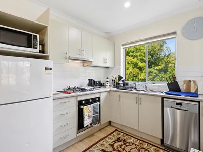 16/21 Cook Street, Crawley WA 6009