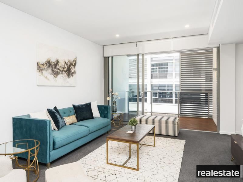 217/8 Moreau Parade, East Perth