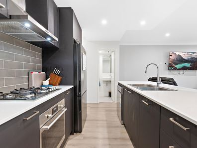20 Anzac Crescent, Byford WA 6122