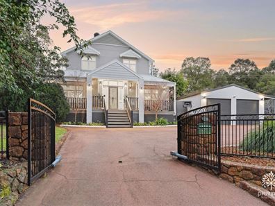 176 Williams Street, Gooseberry Hill WA 6076