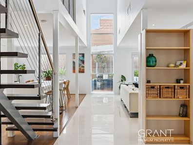 2 Japonica Way, Murdoch WA 6150
